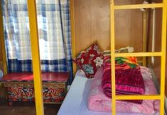 Others 7 Piggy Hostel Kaza