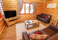 Others 5 Rowan Lodge