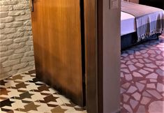 기타 6 Smyrna Uzuncarsi