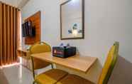 Lainnya 6 Comfy Studio at Bogorienze Apartment near The Jungle Waterpark