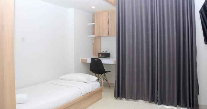 Lainnya Comfortable Studio at Dave Apartment