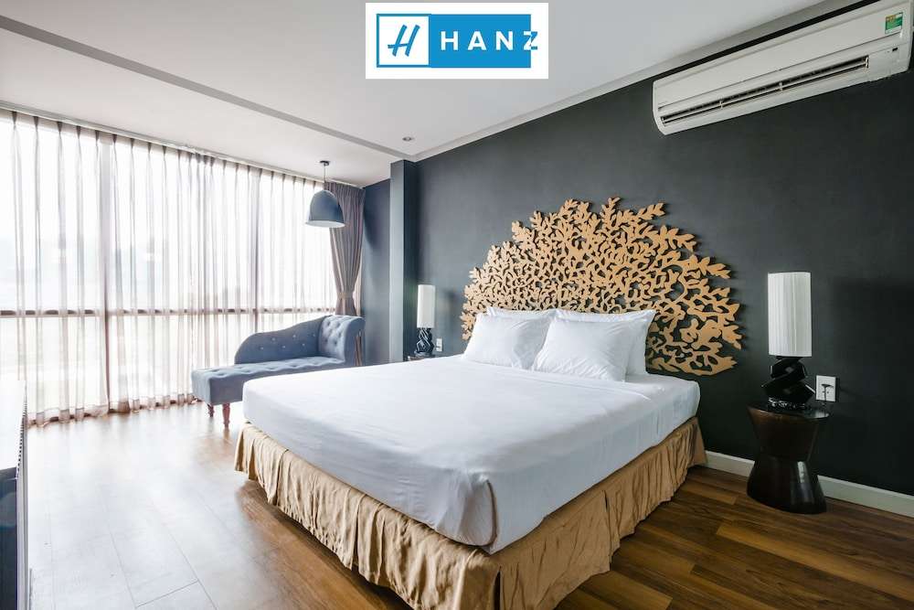 HANZ Friday City View Hotel - Khách sạn 3 sao ở quận 10