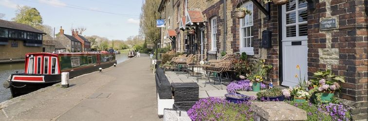 Lainnya 4 Canalside Cottages