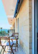 Imej utama Phaedrus Living: Seaside Luxury Flat Athina 21