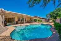Lain-lain Queen Creek Pool Home! Super Neighborhood Close to Marketplace! 30 Night Minimum Stay! by Redawning