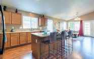 Others 3 Living Large! Super Home With Incredible Community Pool! by Redawning