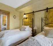 อื่นๆ 3 Eagleridge Lodge 201 2 Bedroom Condo by Redawning