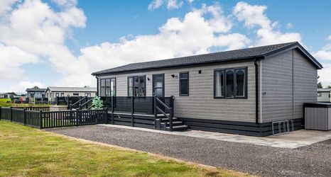 Lainnya 2 Number 8 Lakes View