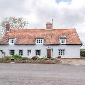 Primary image 1 Lavender Cottage, Middleton, Dunwich Heath and Beach Hotels
