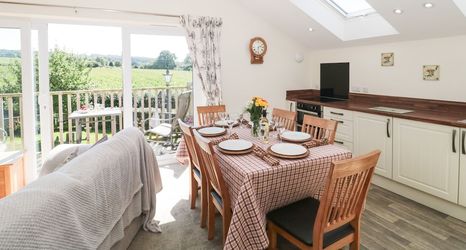 Lainnya 2 The Cider Shed