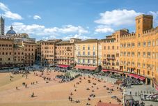 อื่นๆ La Capannina