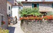 Others 4 Stunning Apartment in Bagni di Lucca LU With 1 Bedrooms