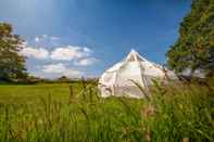 Lain-lain Stunning 1-bed Star Gazing Bell Tent Loughborough