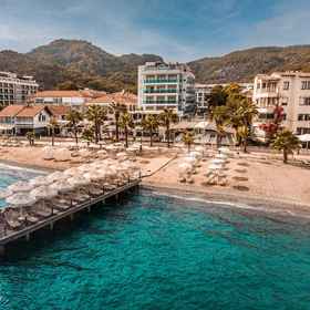 Primary image1埃姆雷海灘及埃姆雷飯店,图伦奇海滩飯店