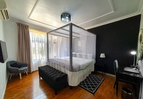 Others Bamboo Boutique