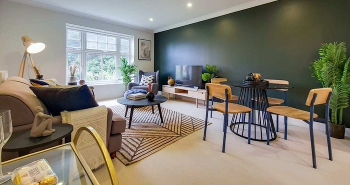 อื่นๆ The Brockwell Park Escape - Bright 2bdr Flat With Parking