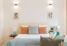 Lain-lain 2 Sol Downtown Studio