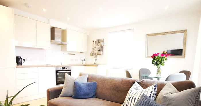 Khác Seaside Apartment in the Heart of East Wittering Village