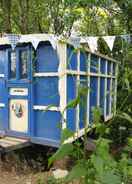 Primary image Pilgrims Shepherd's Hut - Goosewell Glynn Glamping