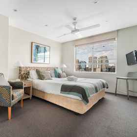 Room 1 하버사이드 76 인 노스 시드니, 크로우즈 네스트 호텔