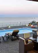 Primary image Aurora Luxury Retreat - Beachfront & Private Pool
