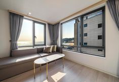 Lain-lain 6 Hound Hotel Songjeong