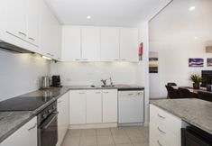 Khác 6 Watercolours on Marina