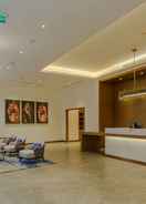 Lobi Clarion Hotel Jeddah Airport