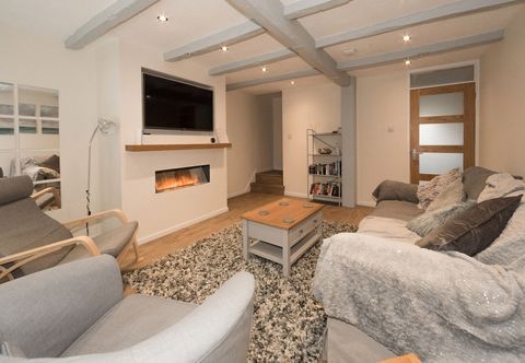 Lain-lain Seashells Cottage