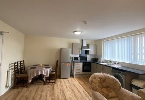 Others Captivating 2-bed Apartment in Stockton-on-tees