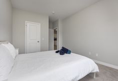 其他 3 Luxury Bungalow mins Niagara falls & Brock uni