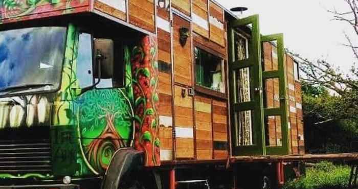 Others Gorgeous Horsebox at Glamp in Style in East Sussex