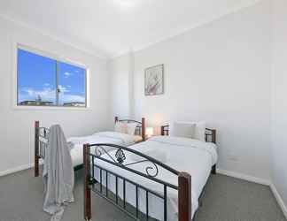 Lainnya 2 Wentworthville 2 Bedrooms Apartment with Free Parking by KozyGuru