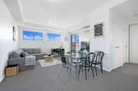 อื่นๆ Wentworthville 2 Bedrooms Apartment with Free Parking by KozyGuru