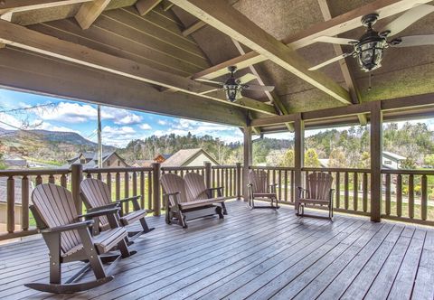 Lain-lain Waldens Creek Lodge