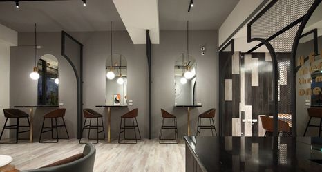 อื่นๆ 2 Light Year