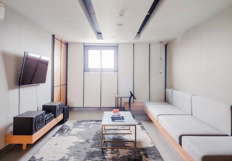 Others Japanese Cozy Style Studio At Bintaro Embarcadero Apartment