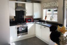 Others Lazy Nest - Sleeps 4, Parking, Garden & Hammocks