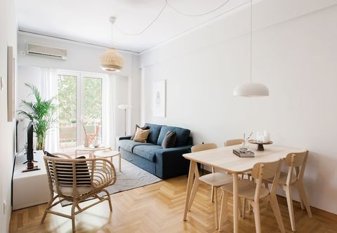 Others Absolute 2BR Apartment