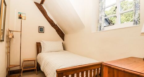 Lainnya 2 1 Old Thatch