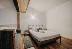 其他 7 18sll - Newly Remodeled - Sleeps 4 - Fireplace - W/d 1 Bedroom Condo by Redawning