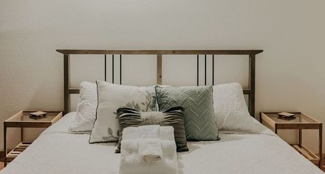 其他 2 18sll - Newly Remodeled - Sleeps 4 - Fireplace - W/d 1 Bedroom Condo by Redawning