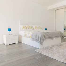 Room1卡爾赫塔一臥室房屋-花園和按摩浴缸,Beachside Square飯店