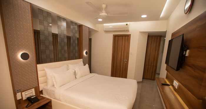 Others Hotel Naaz Executive Near T2 Airport