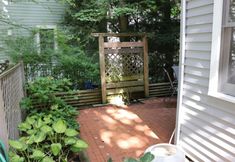 其他 5 A Summer Place Unit A 2 Bedroom Home by Redawning