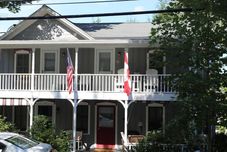 其他 A Summer Place Unit A 2 Bedroom Home by Redawning