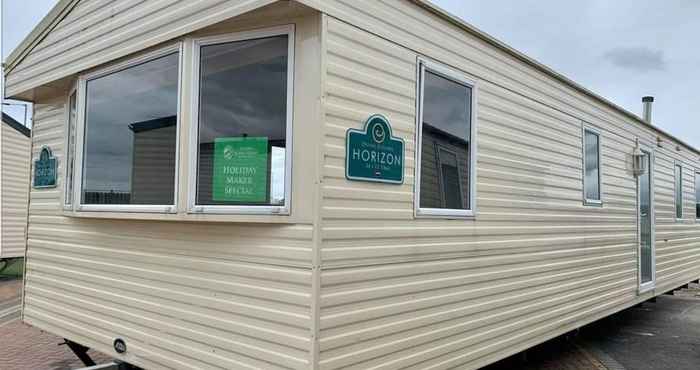 Others Lovely 3-bed Caravan in Beautiful North Wales