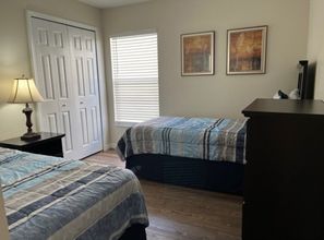 Lainnya 4 Lesa's Solana Resort Vacation Home 4 Bedroom Home by Redawning