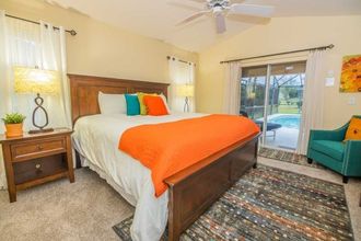 Lain-lain 4 Comfortable Tuscan Ridge Vacation Home 4 Bedroom Home by Redawning