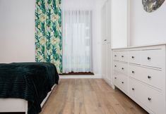 Others 3 Rzeczypospolitej Apartment by Renters